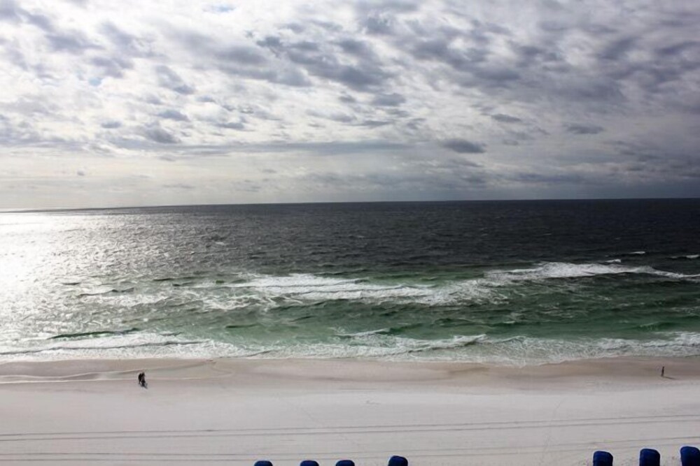 Silver Beach Towers 503W 168689 by RedAwning - photo 25