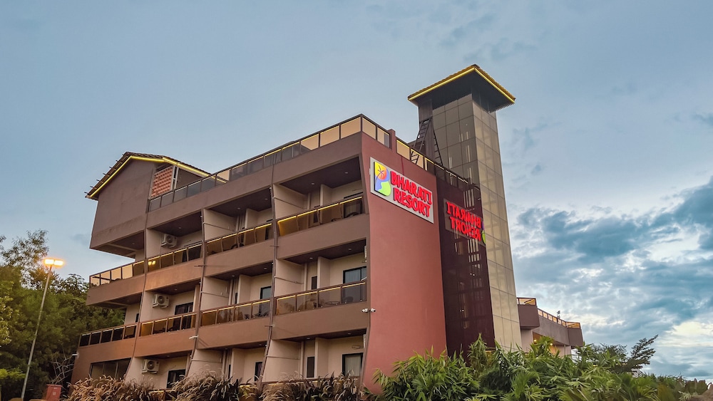 Regenta Bharti Amusement Adventure Resort Pune Urulikanchan — Daund
