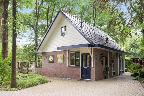 Bungalow De Beuk 6p kindvriendelijk — 4-Star Luxury Hotel in Otterlo, Netherlands