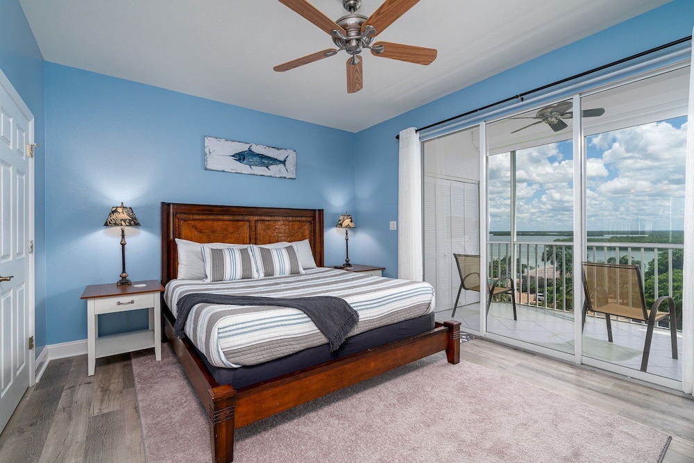 Casa Marina 654 4321 Bay Beach Lane condo — 4-Star Luxury Hotel in Fort Myers Beach, United States