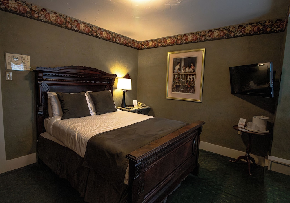 Stroudsmoor Country Inn - photo 32