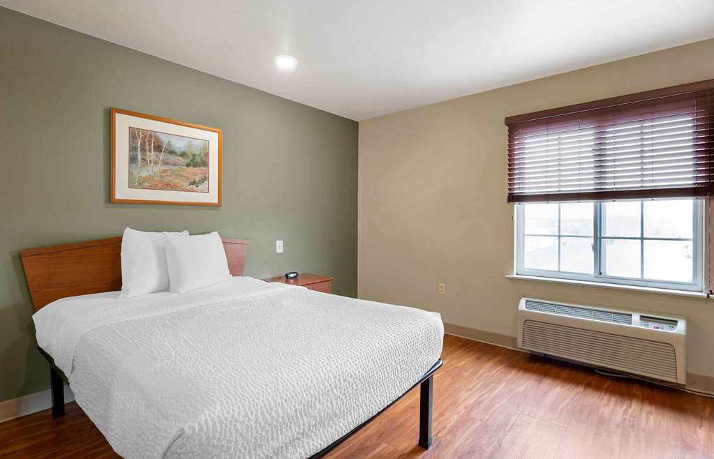 Extended Stay America Select Suites Wichita Airport - photo 24
