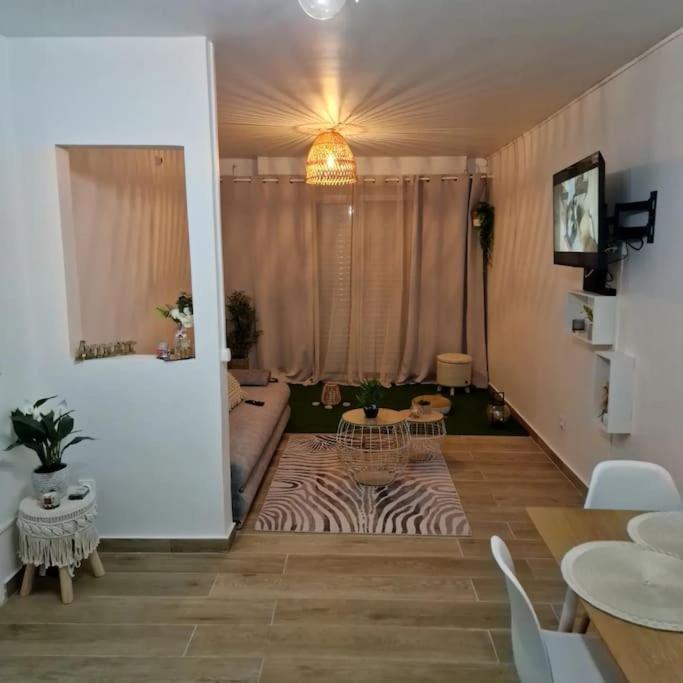 O Nid D’amour in Fort-De-France, Martinique