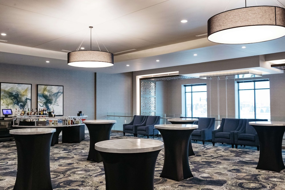 Hilton Garden Inn Madison Sun Prairie - photo 3