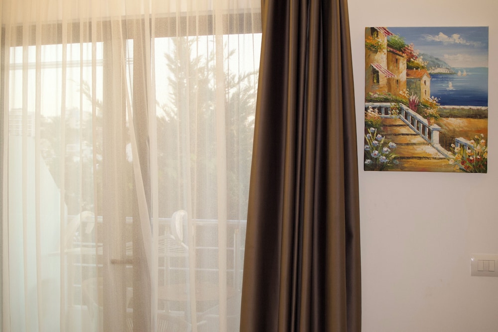 Ilio Boutique Swim Up Rooms in Ksamil, Albania