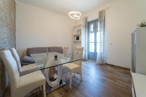 GuestHost La Stella di Levante Ortigia Wonderful Apt — 4-Star Luxury Hotel in Siracusa, Italy