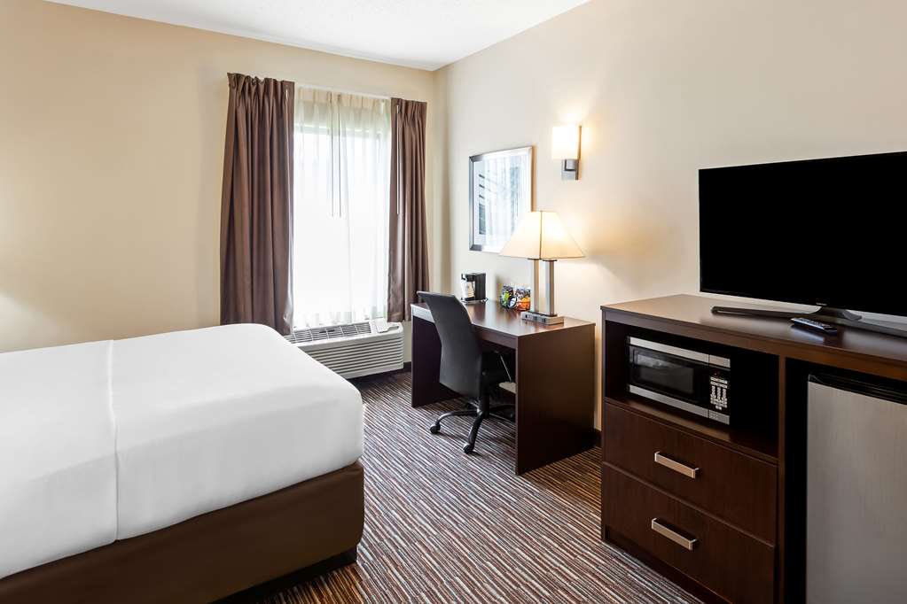SureStay by Best Western Grayson - photo 32