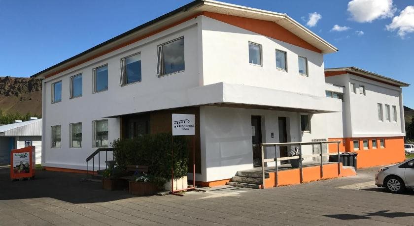 Hot Springs Hostel