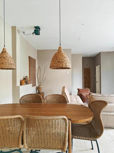 The Palm House — 4-Star Luxury Hotel in Dauis, Philippines