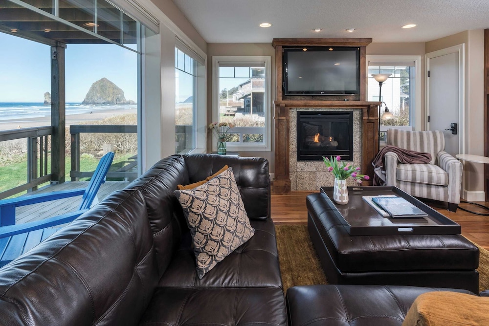 Blue Starfish by Avantstay Ocean Views & Direct Cannon Beach Access - photo 7