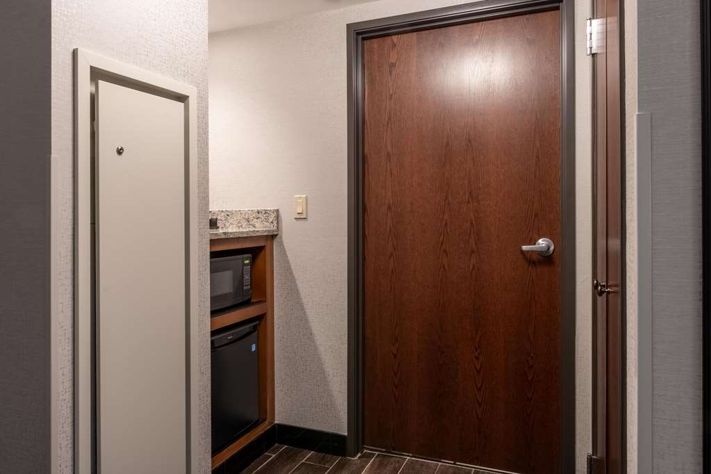 Drury Plaza Hotel Broadview Wichita - photo 32