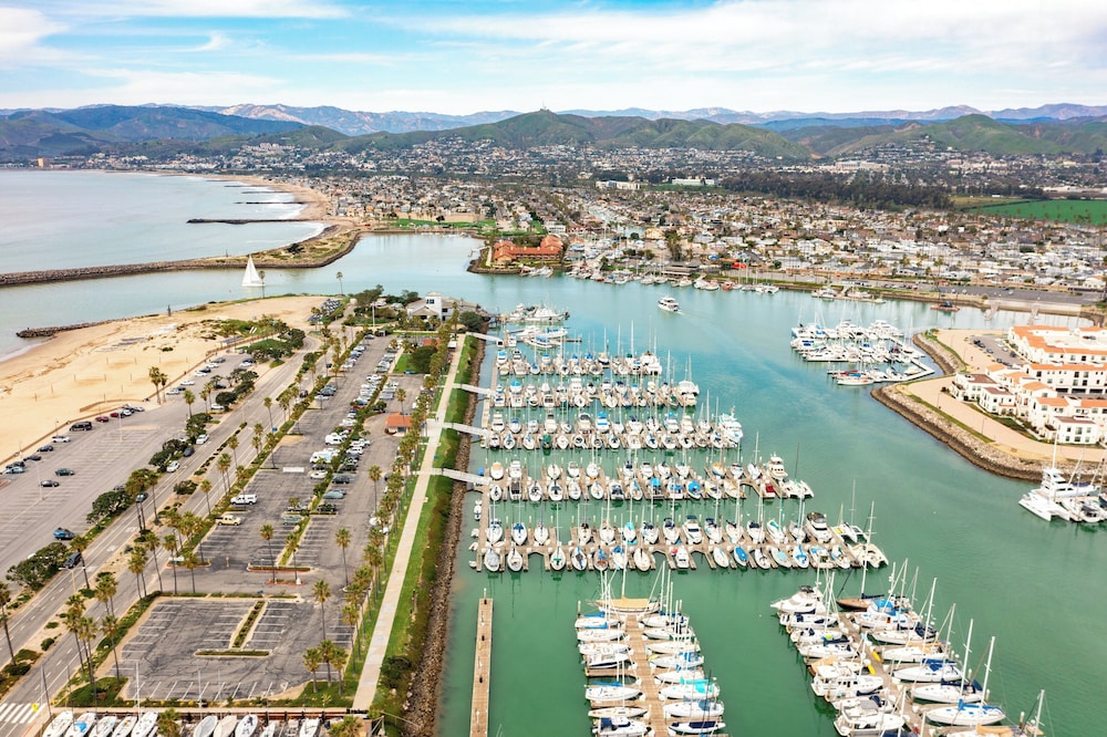 Crowne Plaza Ventura Beach by IHG - photo 159