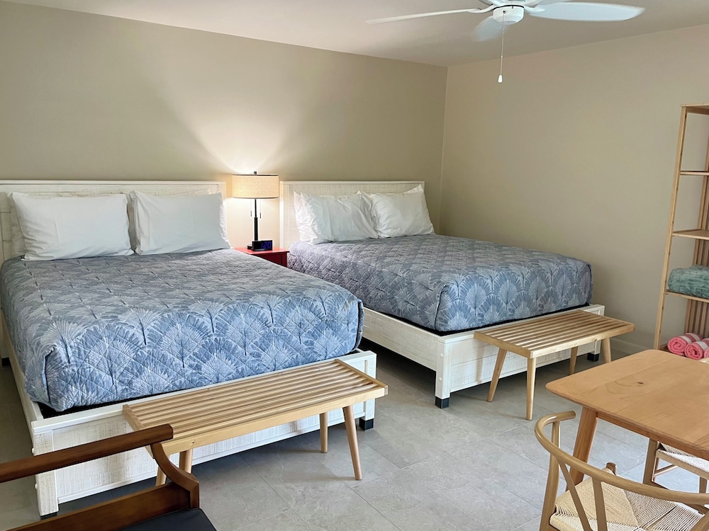 Sunshine Island Inn - photo 9