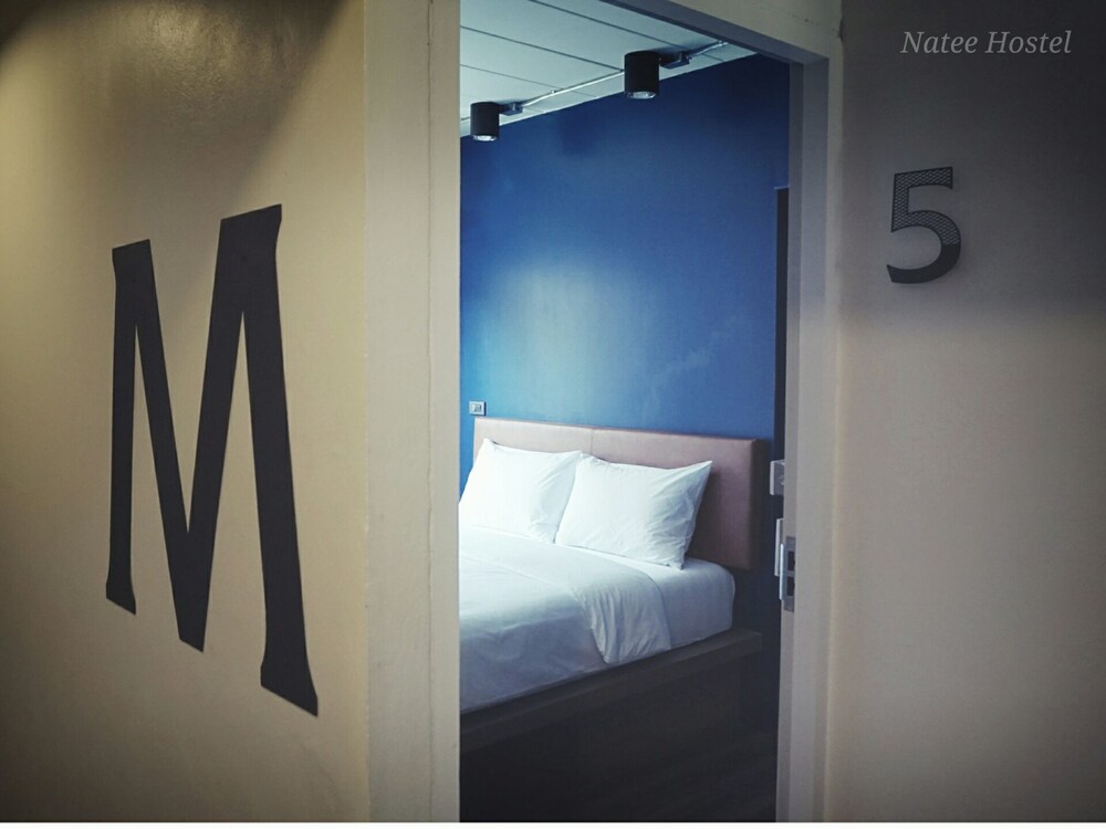 Natee Hostel
