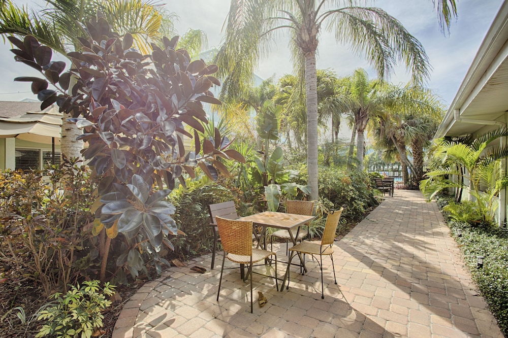 Hotel Sol - photo 24