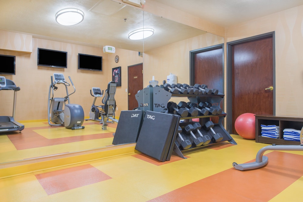 Holiday Inn Express Wenatchee by IHG - photo 32