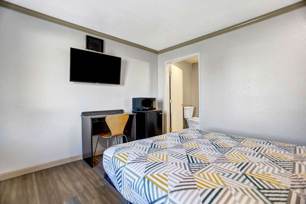 Motel 6 Red Bluff CA - photo 12