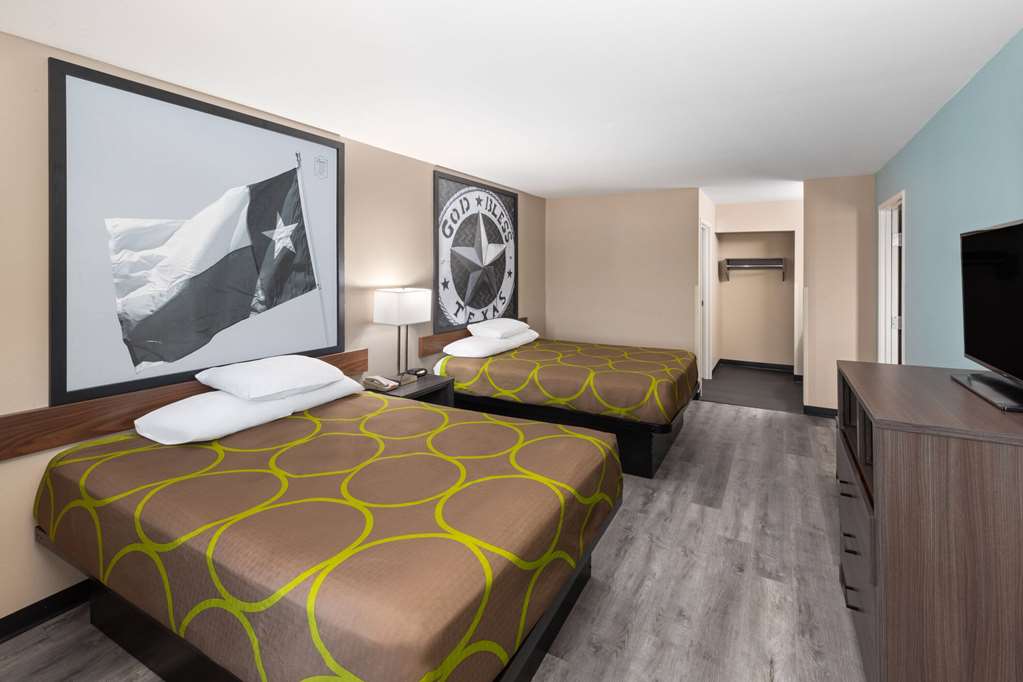 Super 8 by Wyndham Lubbock West - photo 29
