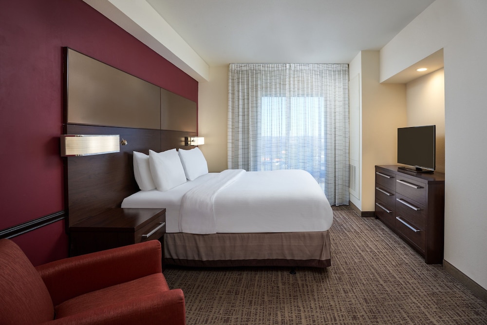 Residence Inn by Marriott Philadelphia Airport - photo 11