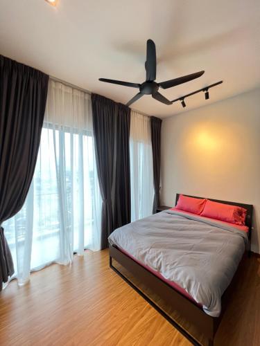 Beacon Executive Suites #CozyFamilyStay #RoofTopPool #16 #10paxs — 4-Star Luxury Hotel in George Town, Malaysia
