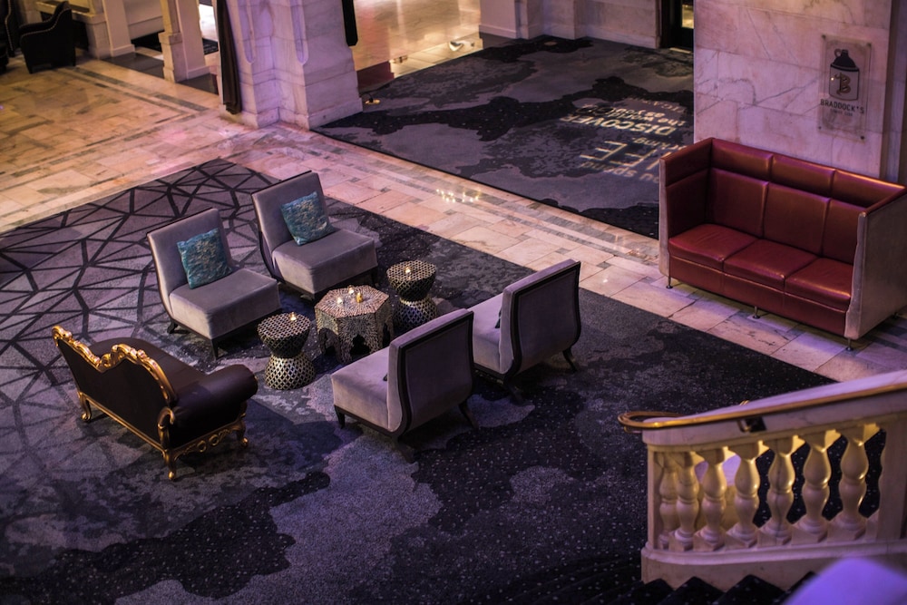 Renaissance Pittsburgh Hotel - photo 2