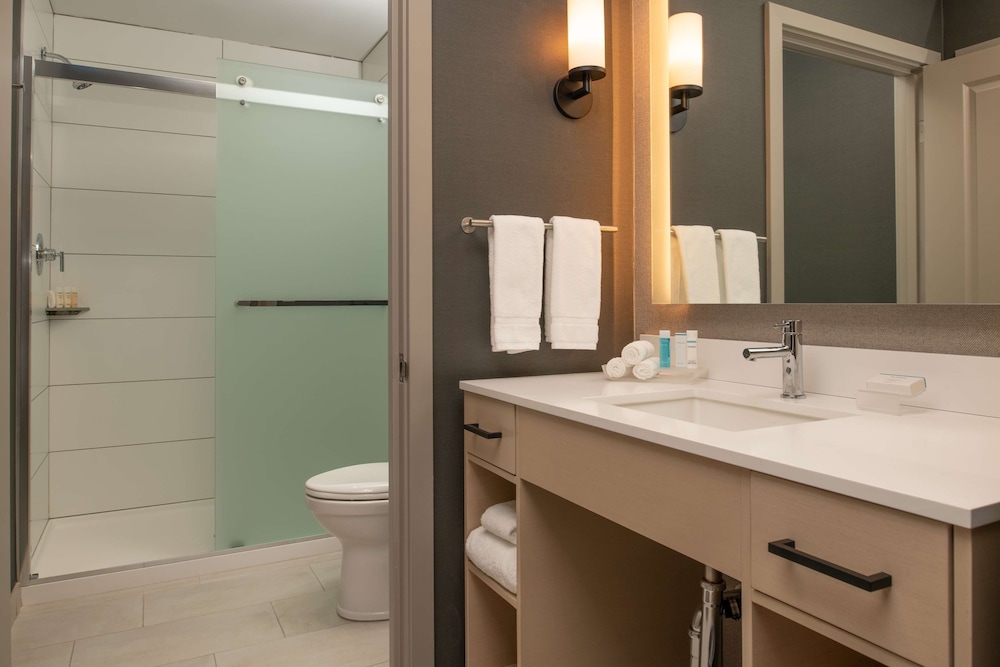 Homewood Suites by Hilton Belmont - photo 20