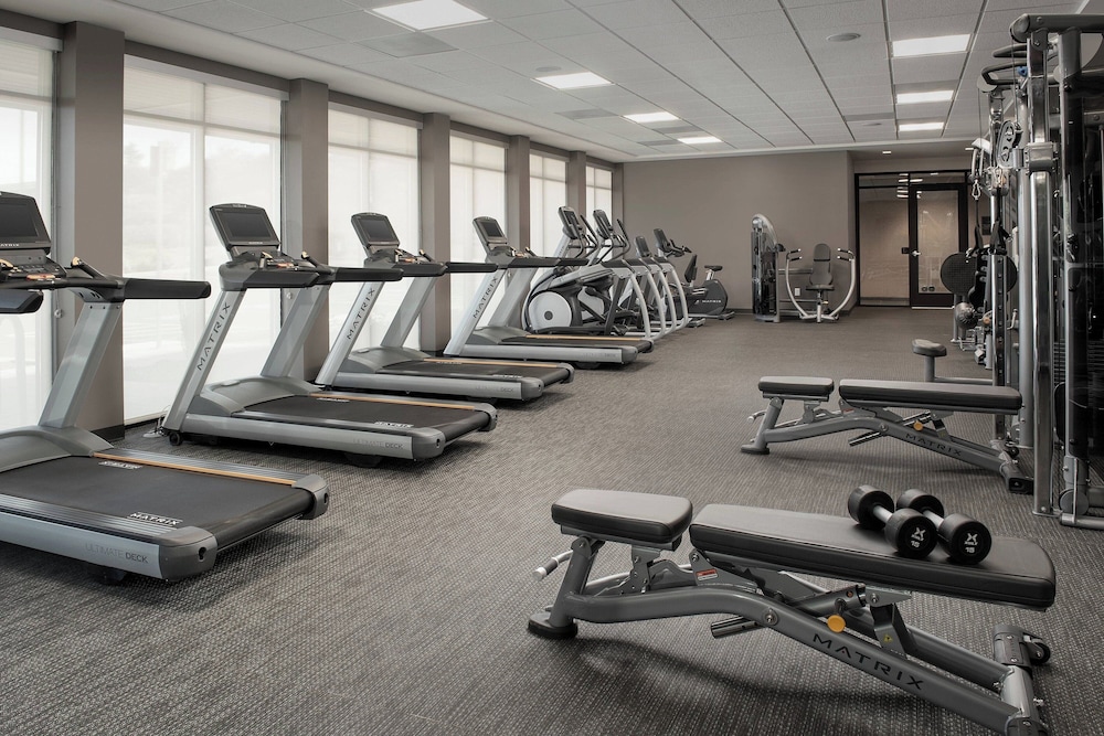 Courtyard by Marriott Portland East - photo 20