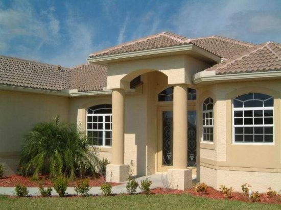 Gulf Coast Homes Cape Coral Ft Myers — 4-Star Luxury Hotel in Fort Myers, United States