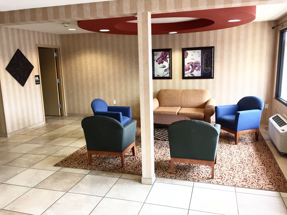 Baymont by Wyndham Branson Theatre District - photo 4