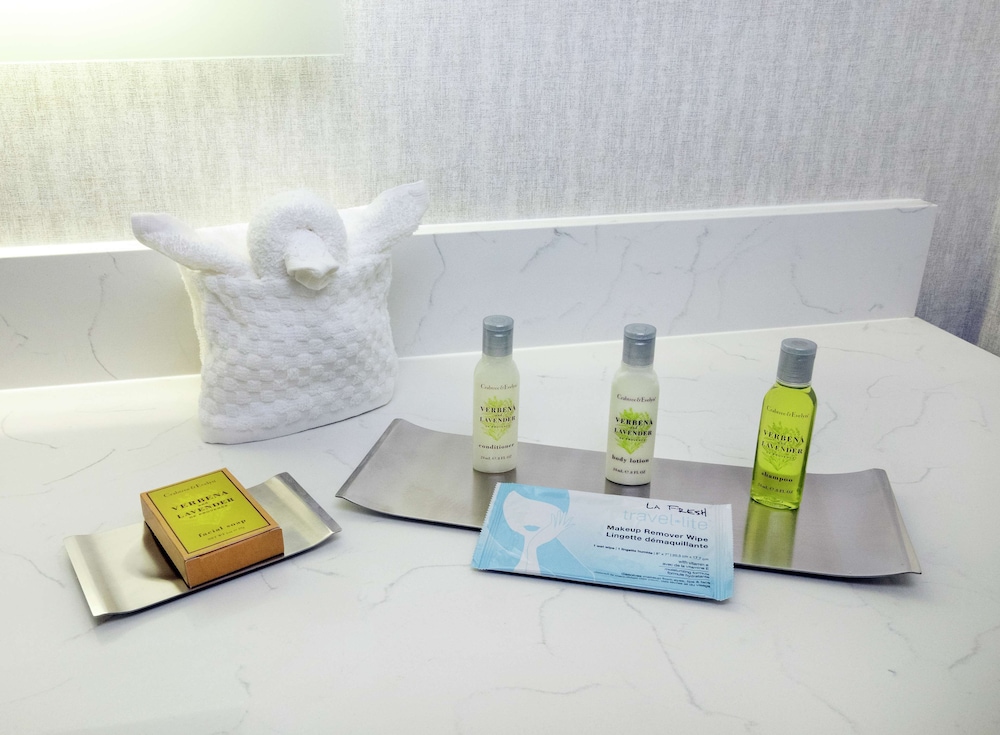DoubleTree by Hilton Jamestown - photo 15