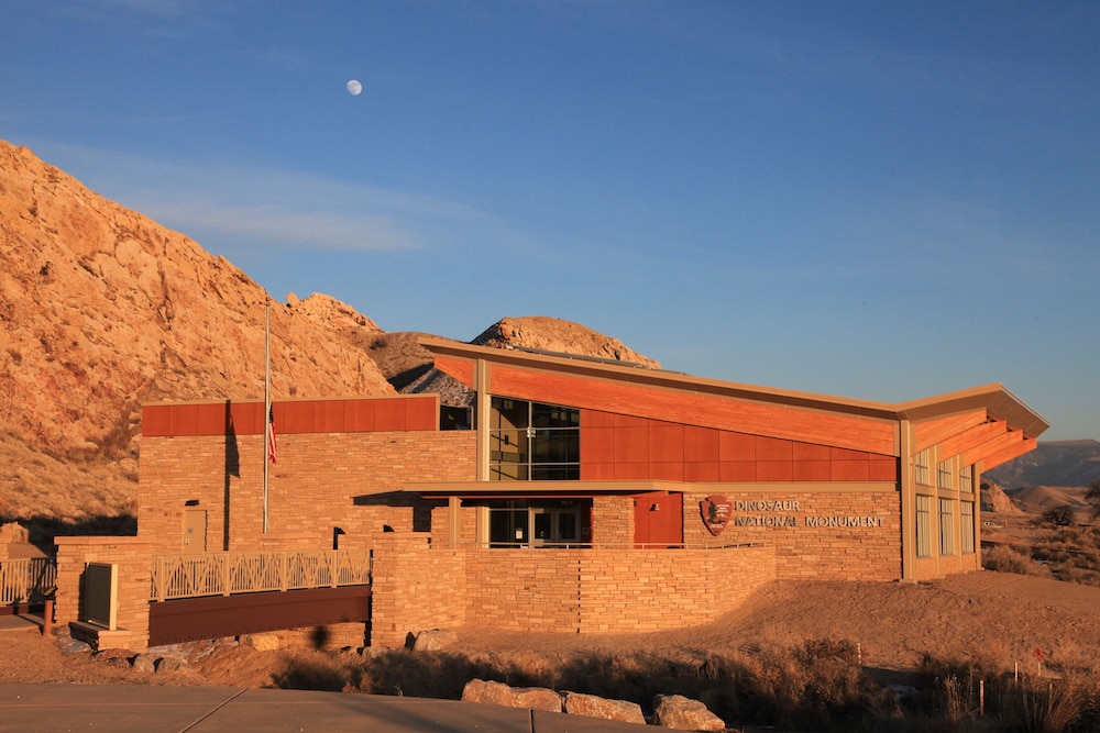Holiday Inn Express Vernal Dinosaurland by IHG - photo 50
