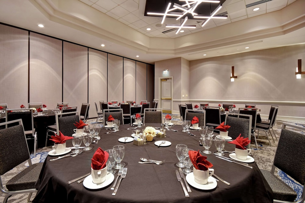 Embassy Suites Charleston - photo 52