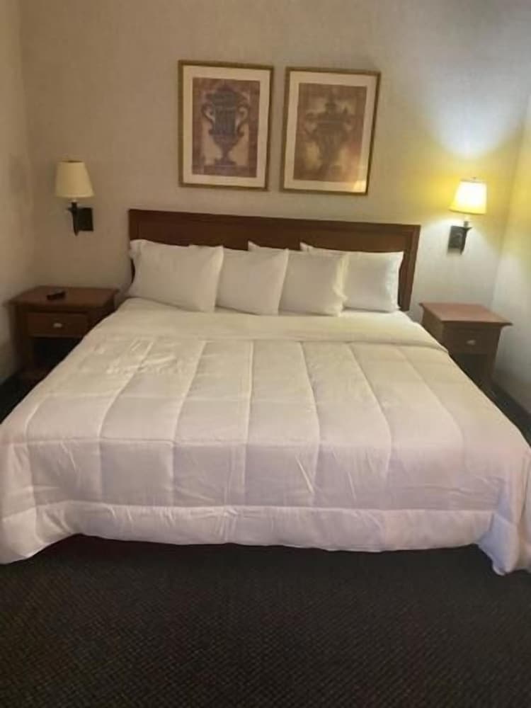 Raritan Hotel - photo 9