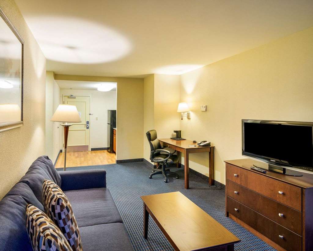 MainStay Suites Dover - photo 15
