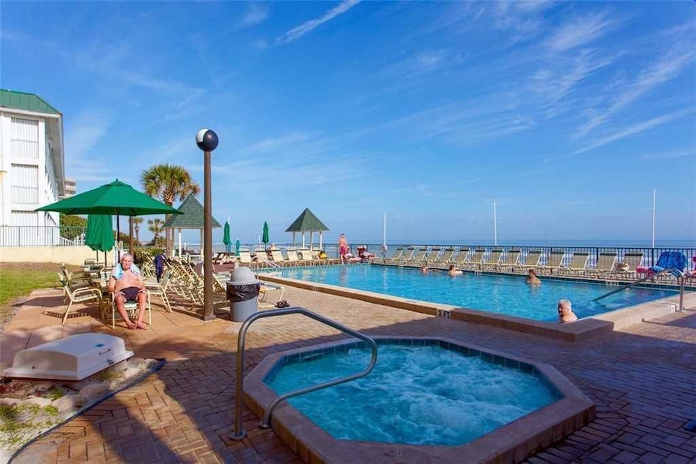 Sunglow Resort 305 - photo 3