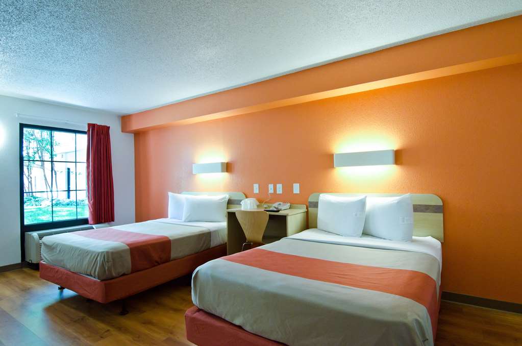 Motel 6 Frederick MD Fort Detrick - photo 8