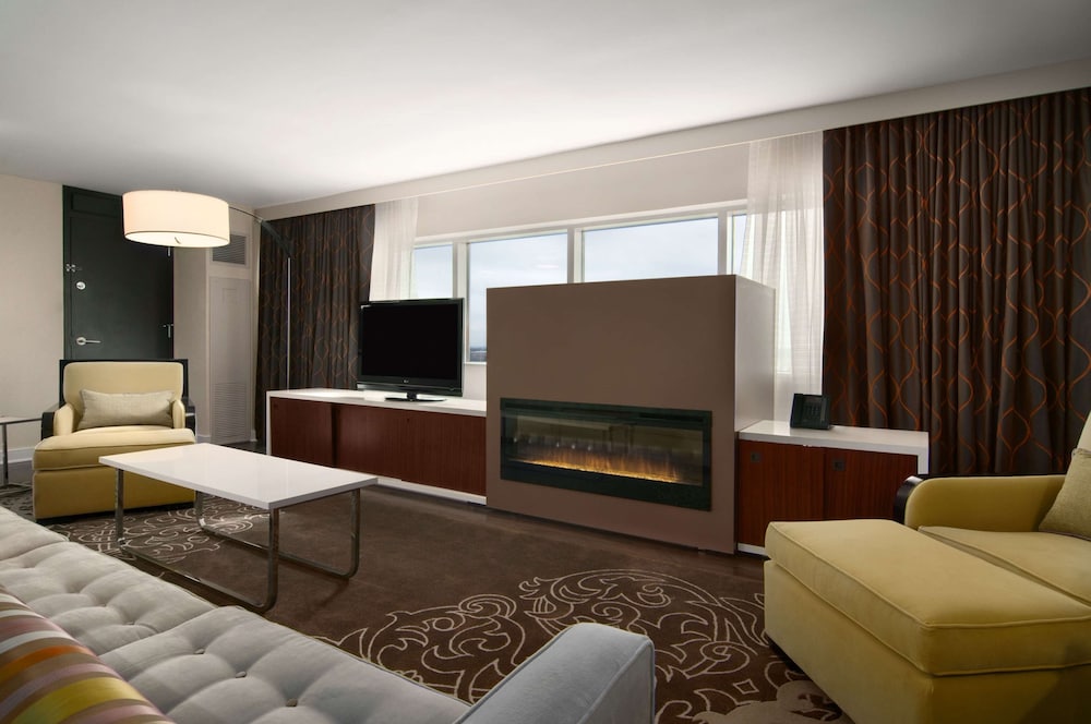 Hilton Atlanta Airport - photo 30