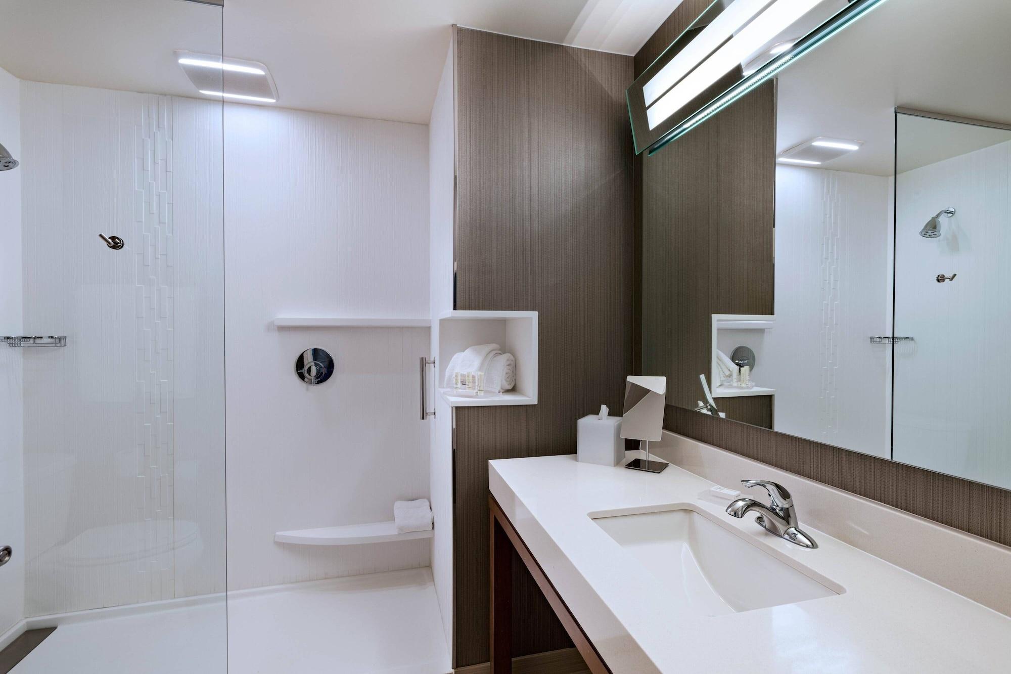 Courtyard by Marriott Dallas Grand Prairie - photo 14