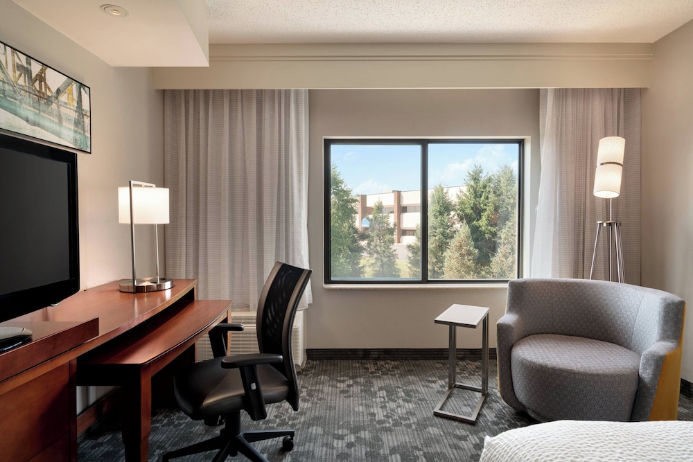 Courtyard by Marriott Ewing Princeton - photo 7