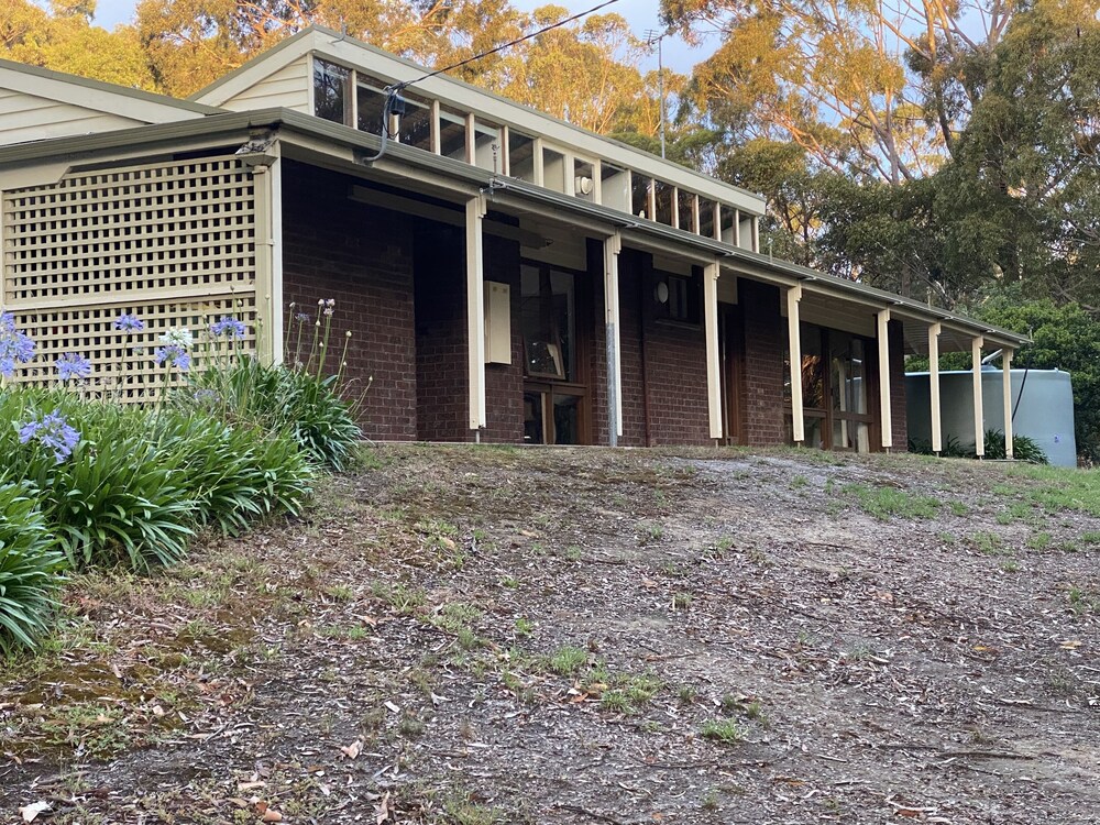 Aruma Peaceful Metung Getaway — carbon neutral stay, Metung