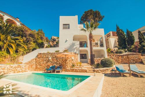 Villa La Quinta Blanca by Abahana Villas — 4-Star Luxury Hotel in Benissa, Spain