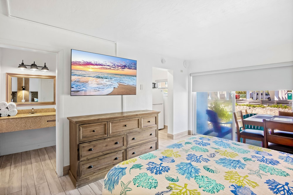 Coconut Cay Resort & Marina - photo 15