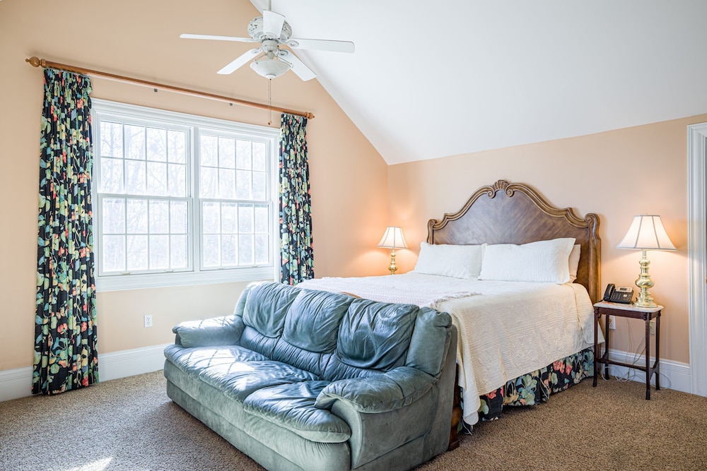 Whitestone Inn - photo 11