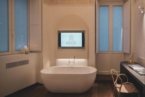 Palazzo Fontana B&B e SPA — 4-Star Luxury Hotel in Gravina In Puglia, Italy