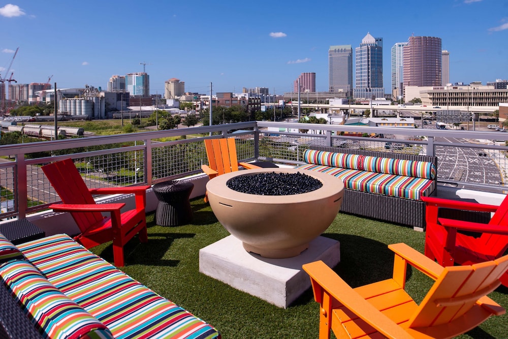 Home2 Suites by Hilton Tampa Downtown Channel District - photo 83