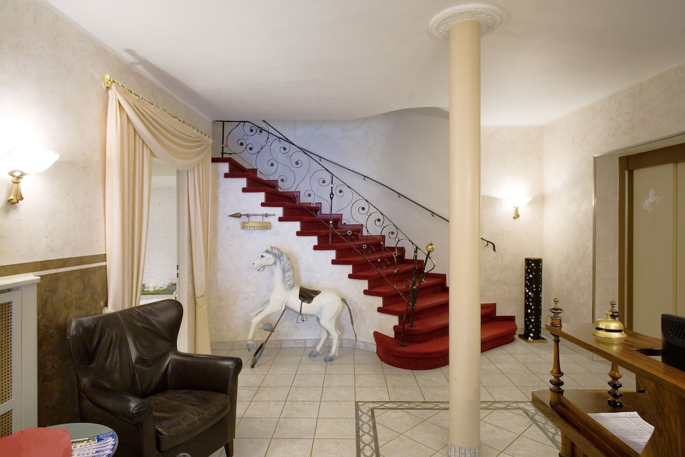 Hotel Weisses Ross — Memmingen — photo 3