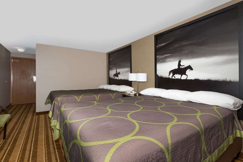 Super 8 by Wyndham Douglas - photo 7