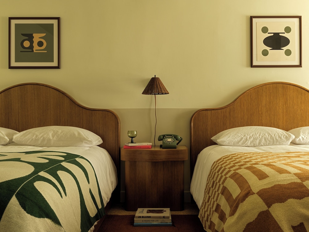 Casa Loma Beach Hotel - photo 11