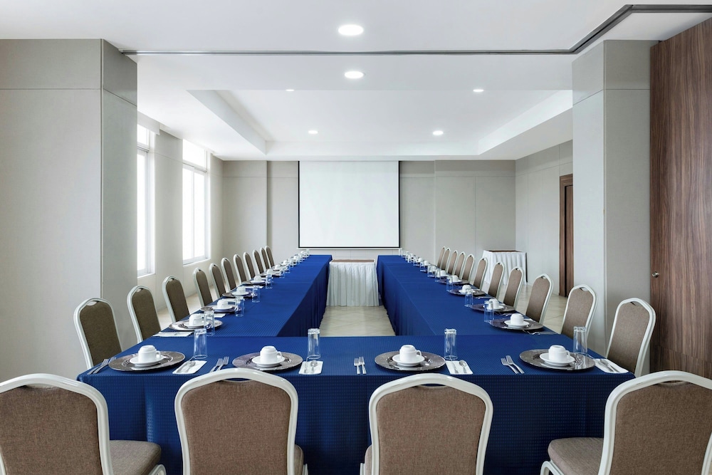 Courtyard by Marriott Puebla Las Animas
