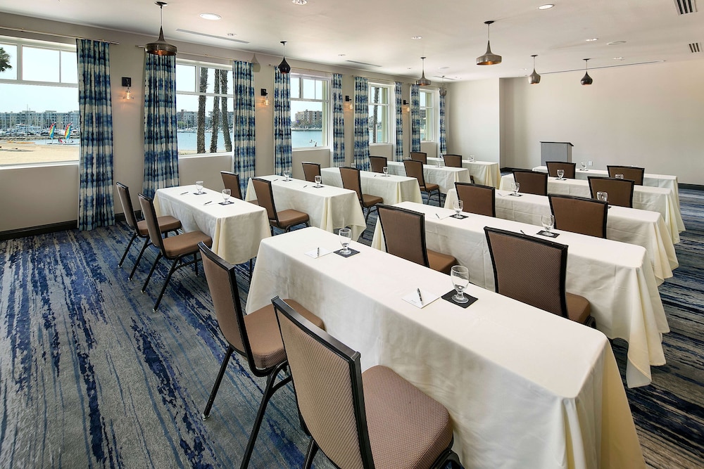 Jamaica Bay Inn Marina Del Rey Tapestry Collection by Hilton - photo 44